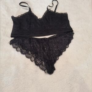 Elegant Black Lace Bralette and Panty Set